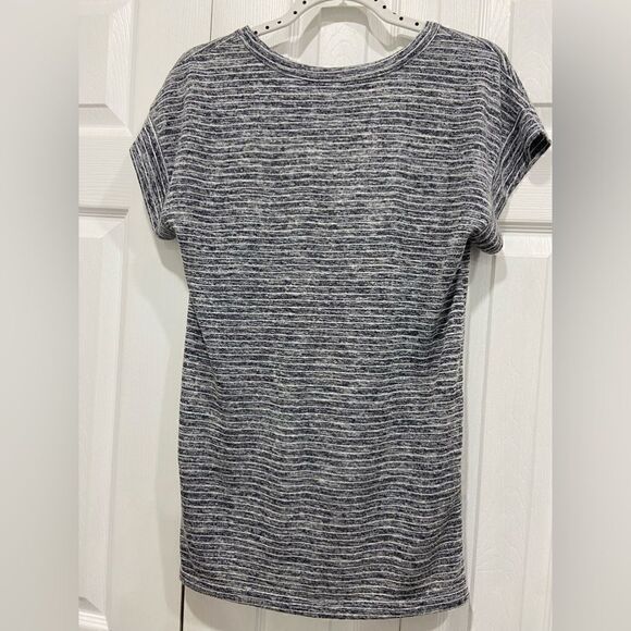 Bobeau stripes pattern slit side T-shirt size small - Picture 5 of 11